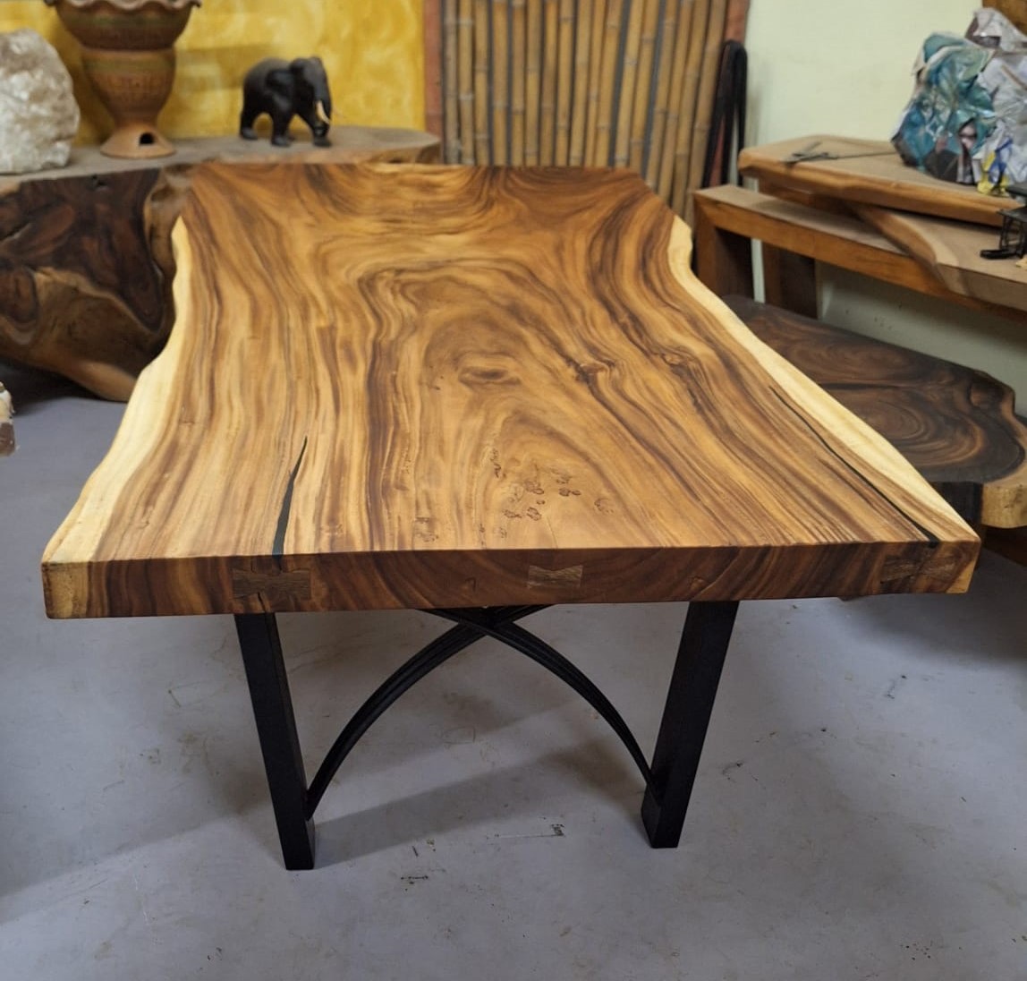 Small acacia slab table (6)